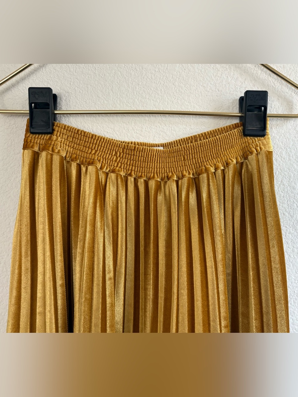 a new day Velvet Mustard Gold Pleated Midi Skirt w/ Elastic Waistband NWOT - Picture 5 of 8